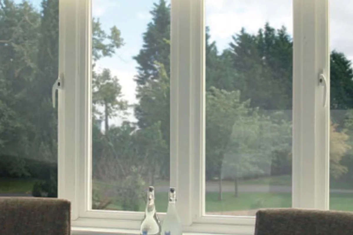 Comfortable interior room with high-performance glazing supporting condensation control